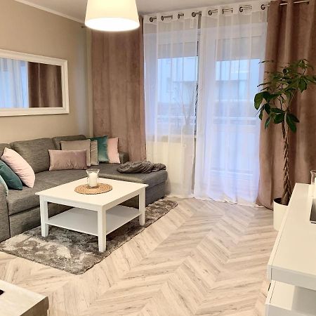 Apartament Szosa Chelminska Torun Exterior foto